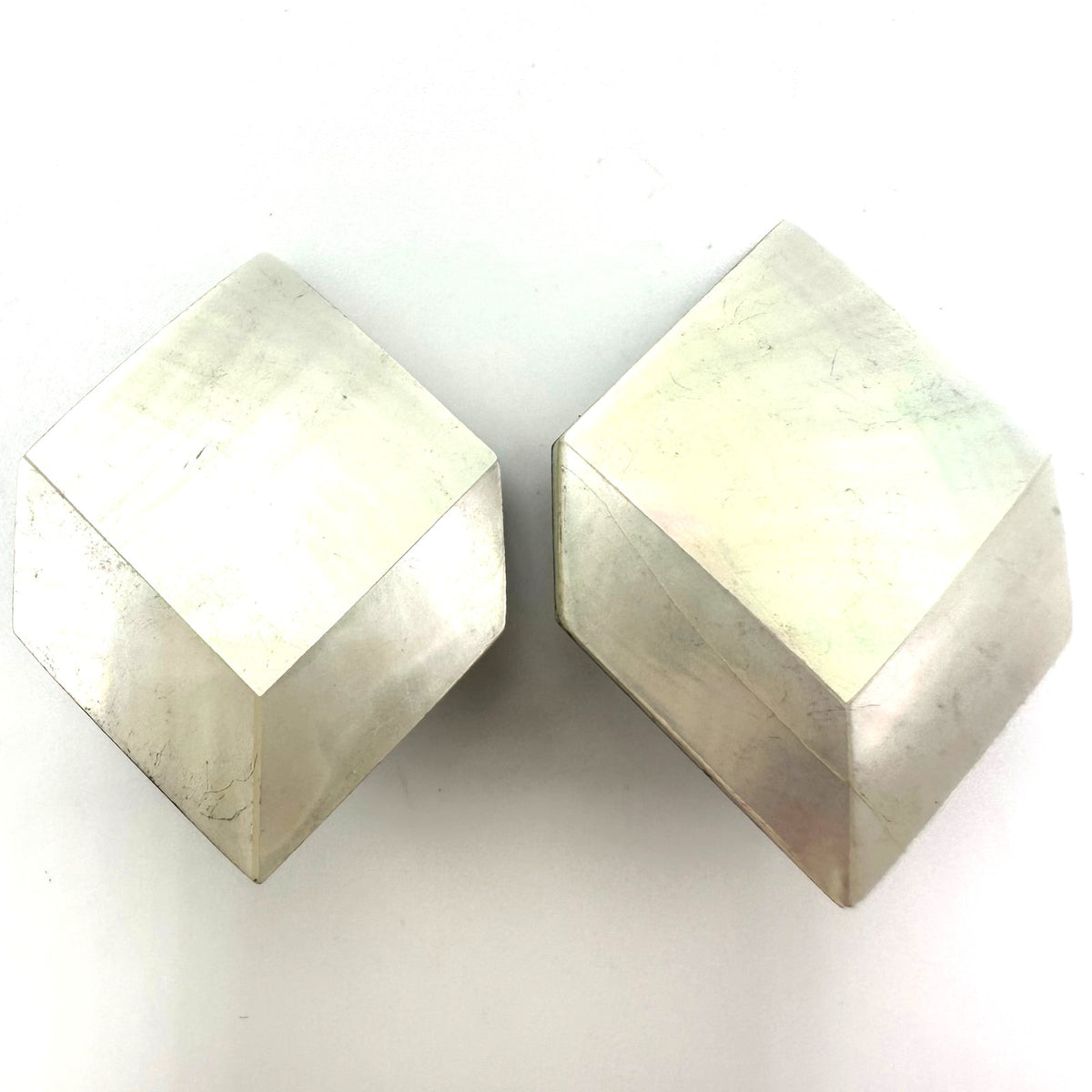 Vintage genuine mother of pearl simulated cubes silver tone clip on earrings
