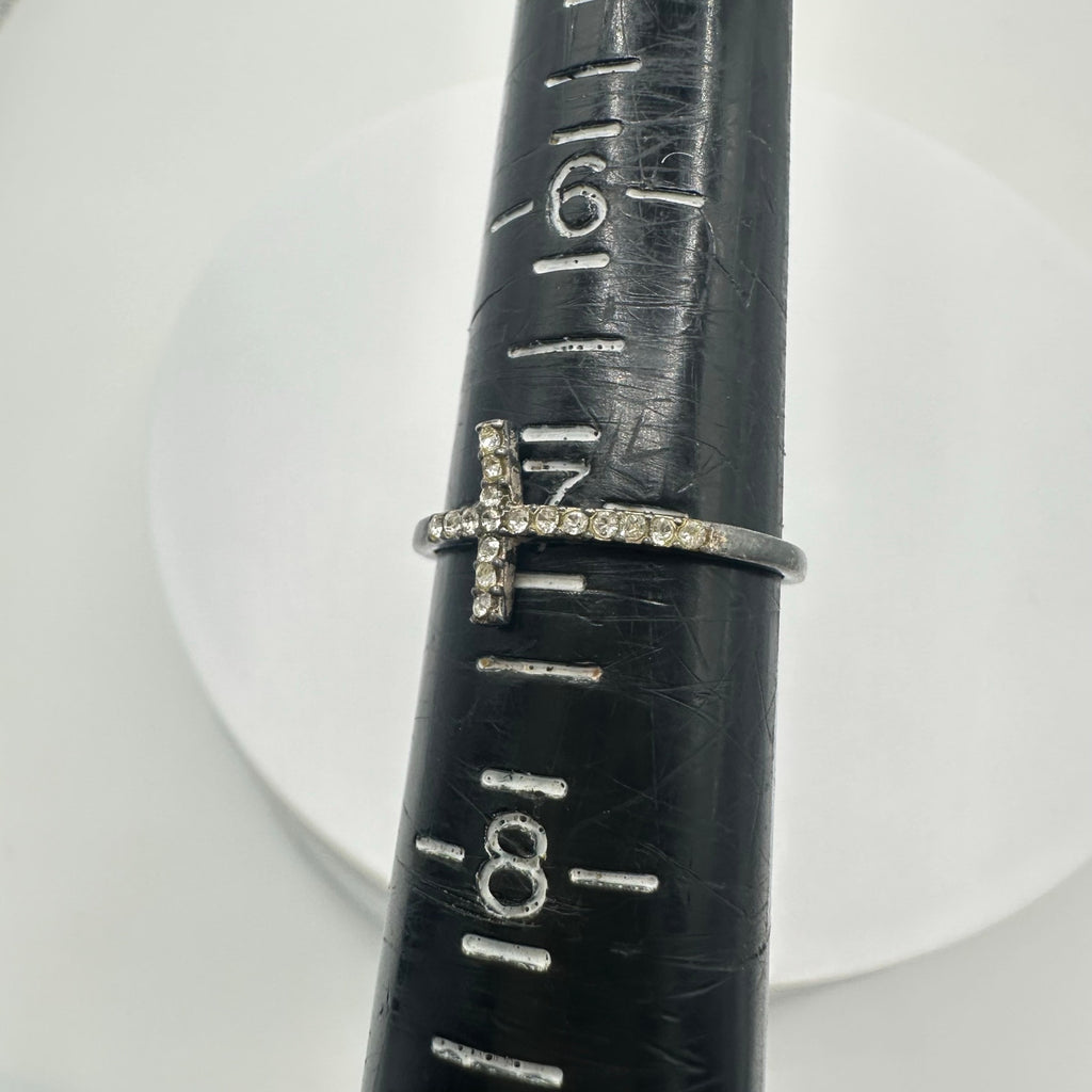 Thailand vintage 925 sterling silver cubic zirconia CZ dainty cross ring size 7
