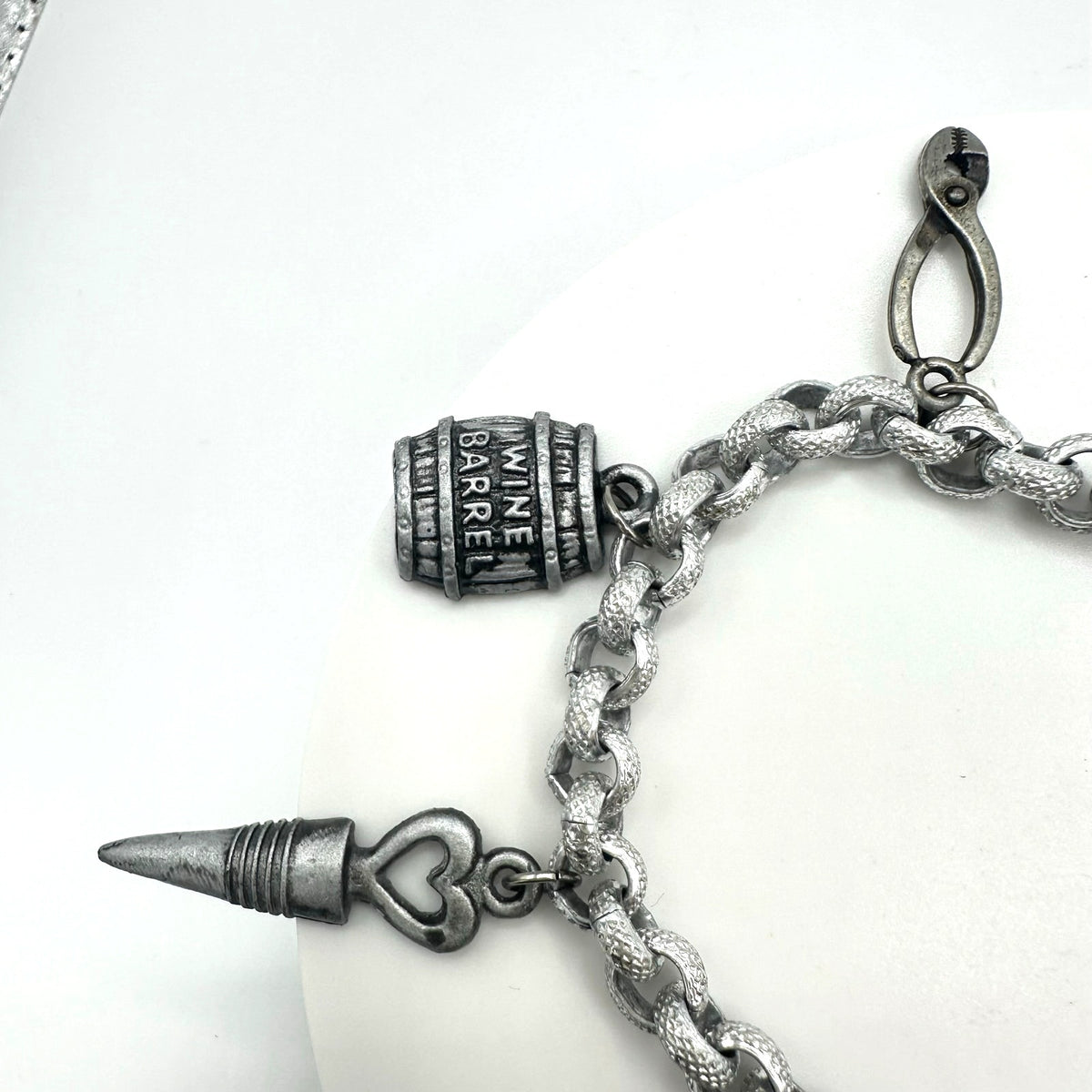 Vintage Sarah Coventry silver tone chain handmade wine charms bracelet 7.75"