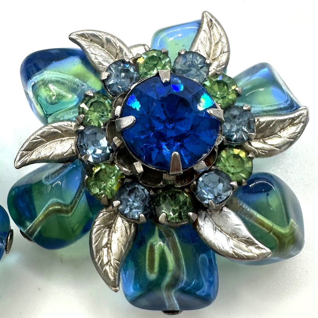 Vintage silver tone blue green givré uranium glass rhinestones clip on earrings