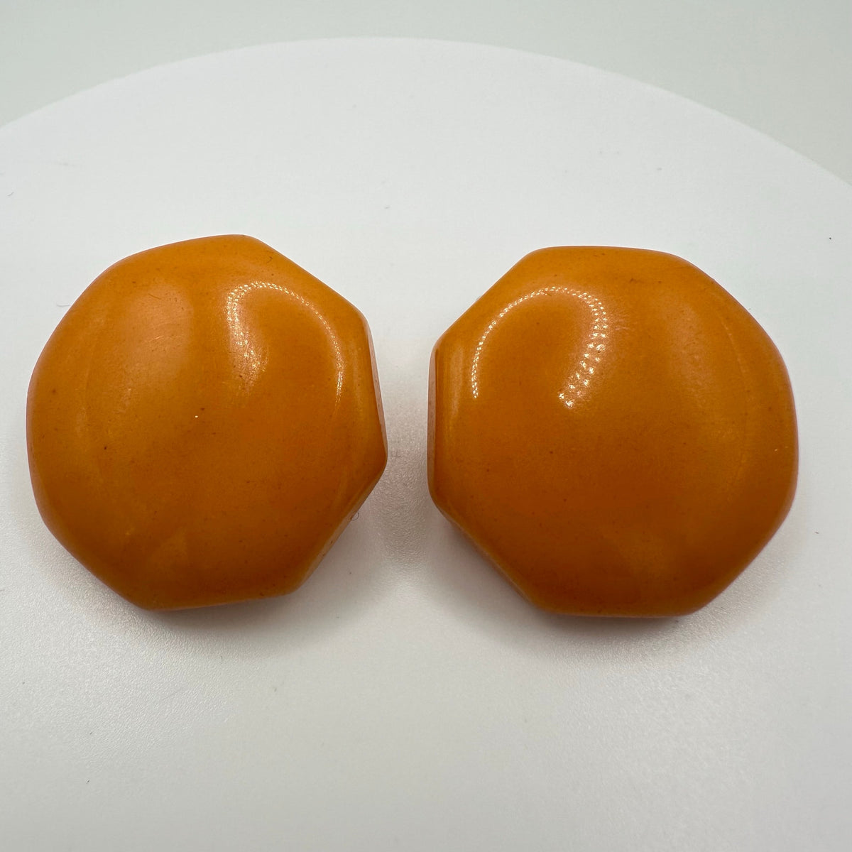 Antique 1930s 1940s butterscotch Bakelite yellow octagonal clip on earrings