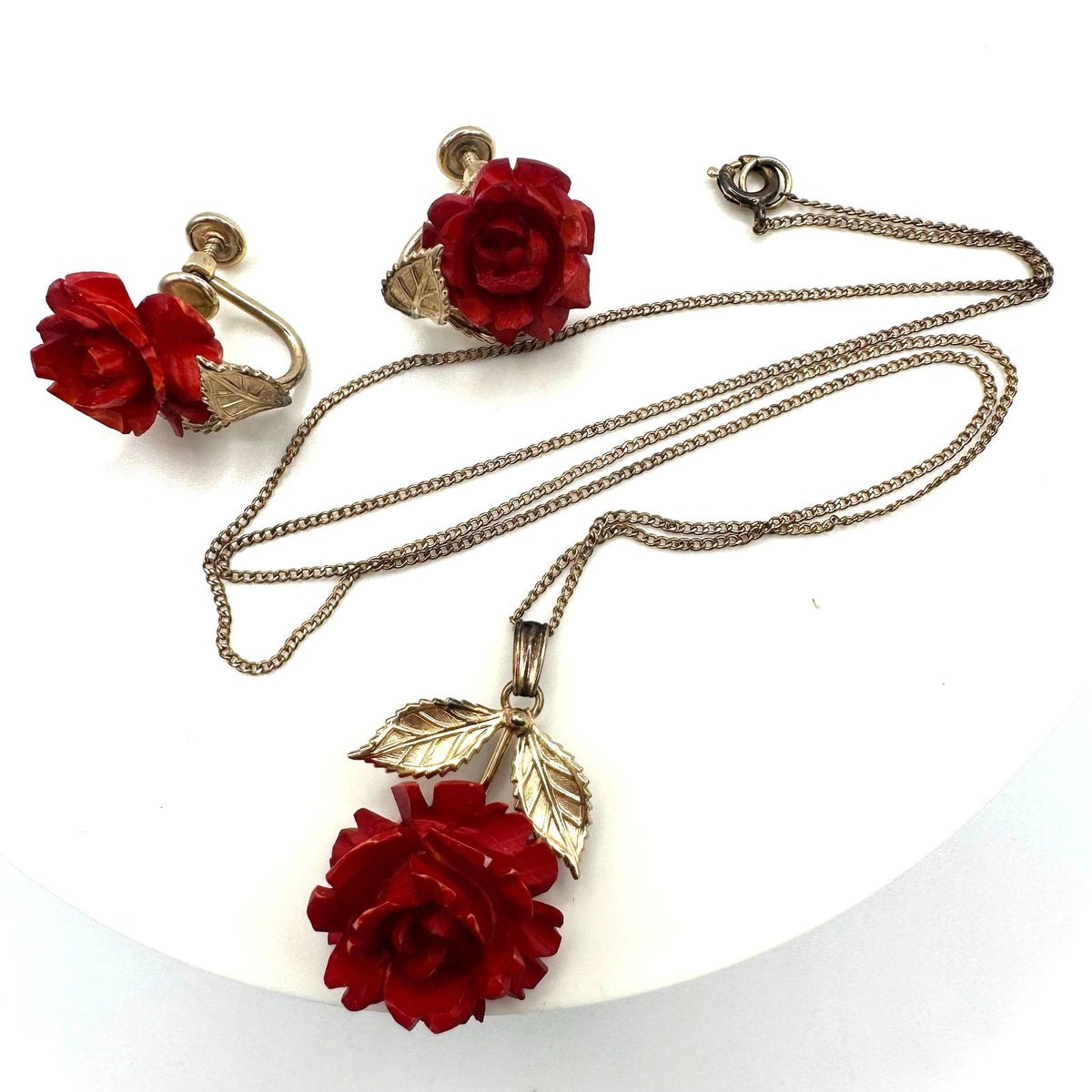 Vintage 12kt gold filled red celluloid roses necklace screw back earrings set