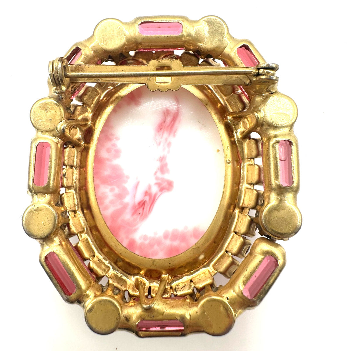 Vintage gold tone oval pink mottled art glass cabochon rhinestones brooch
