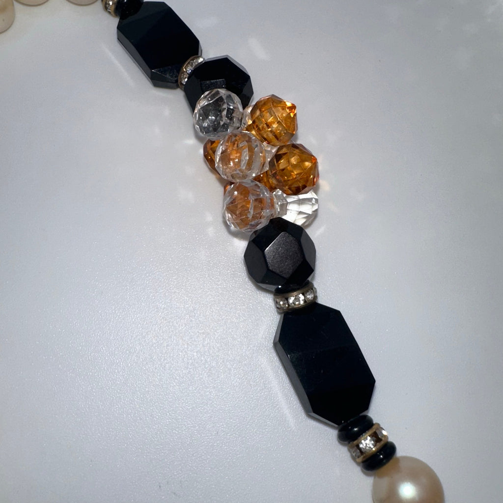 Vintage glass faux pearls black clear lucite beads beaded 32" necklace