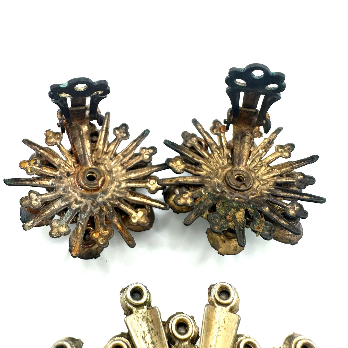 Vintage gold tone blue AB rhinestones starburst brooch clip on earrings