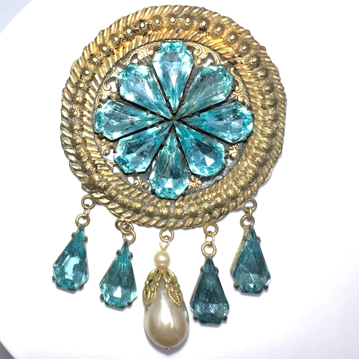 1940s vintage gold tone light blue rhinestones pearl dangling charms brooch