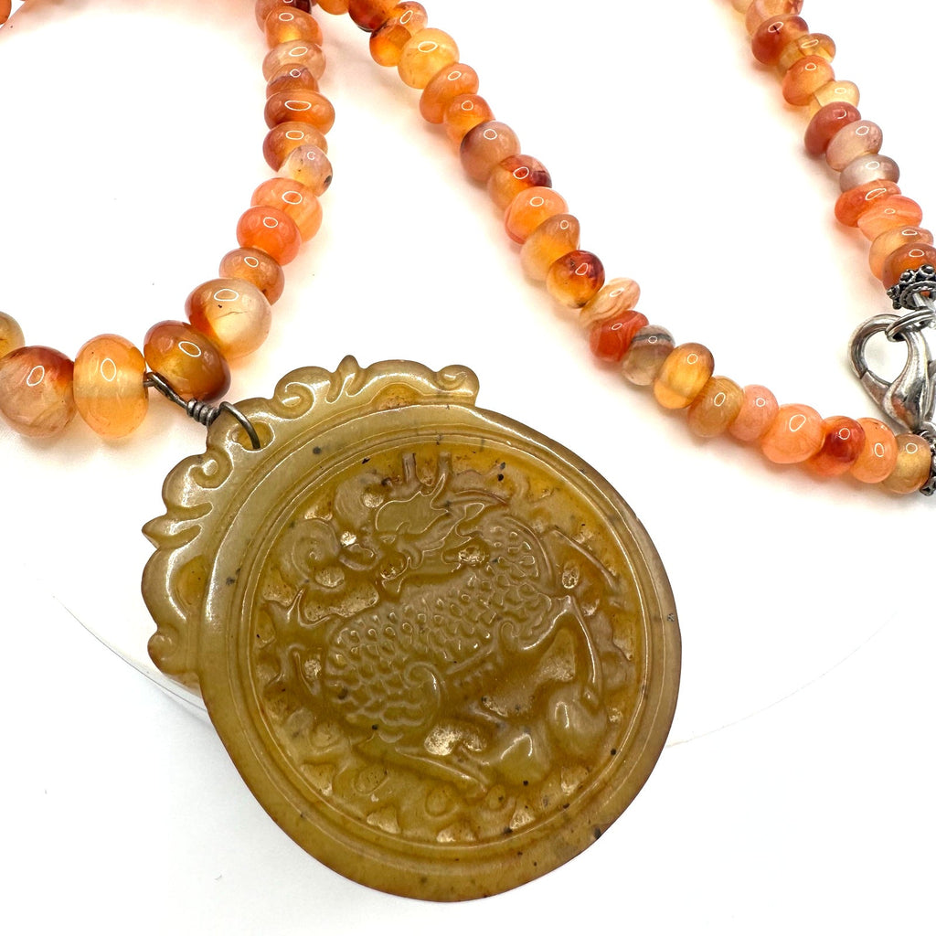 Chinese carved agate dragon pendant genuine red carnelian beads beaded necklace