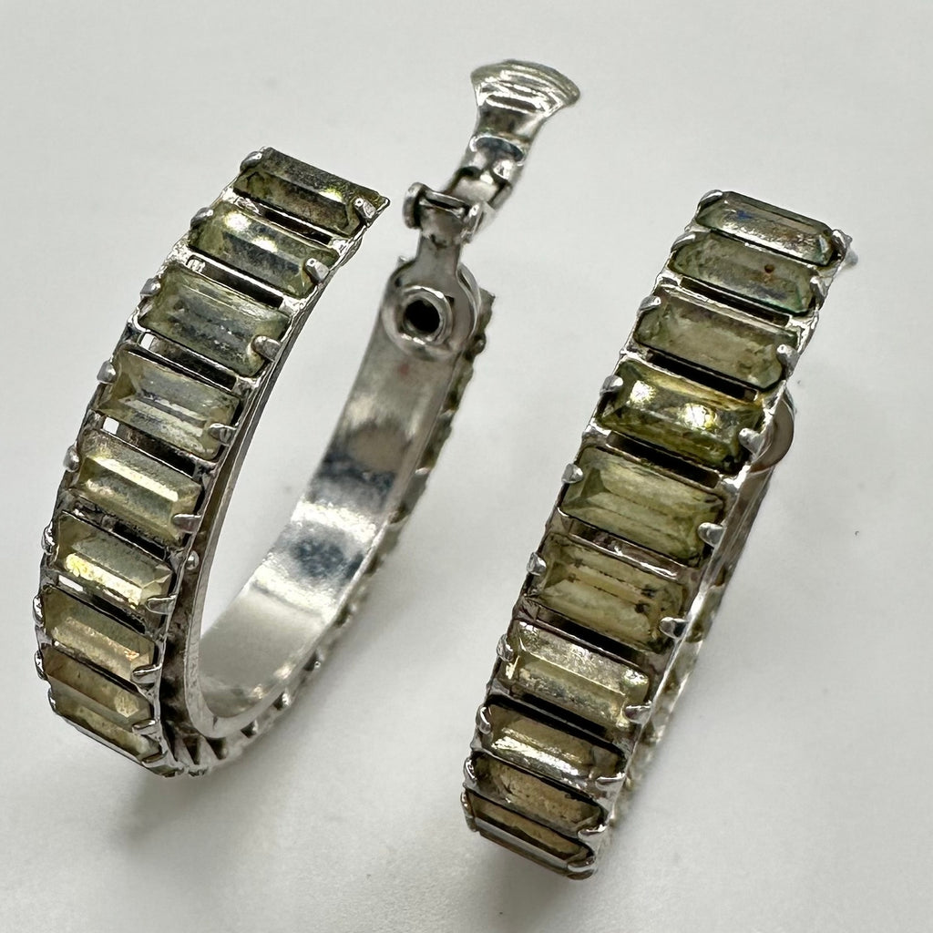 Vintage clear glass baguettes rhinestones silver tone hoops clip on earrings