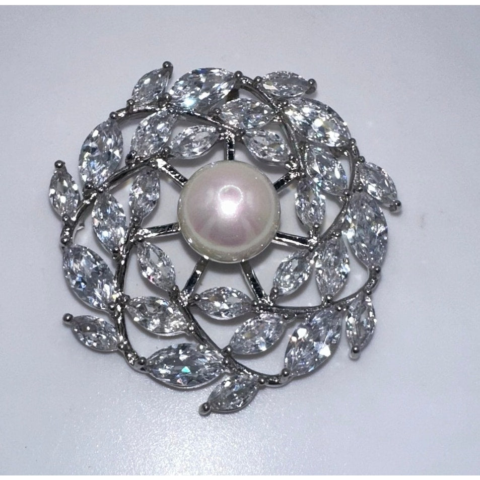 Vintage silver tone clear cubic zirconia CZ faux pearl round circular pendant