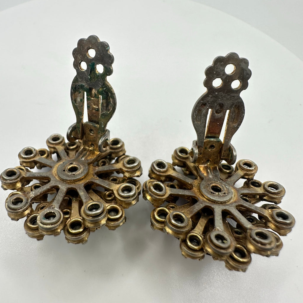 Vintage 1950s gold tone red aurora borealis AB rhinestones clip on earrings