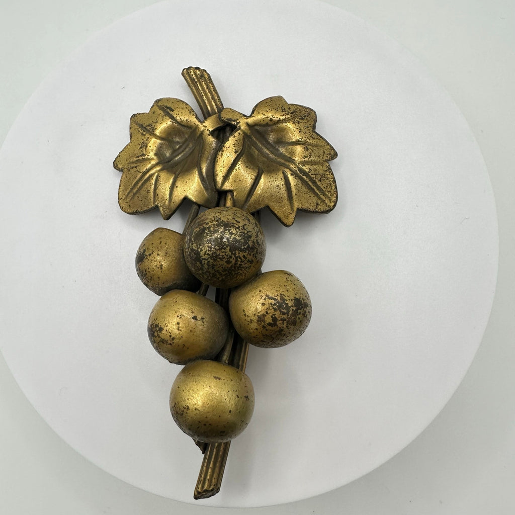 Vintage antique 1930s 1940s gold tone brass grapes bunch brooch pin