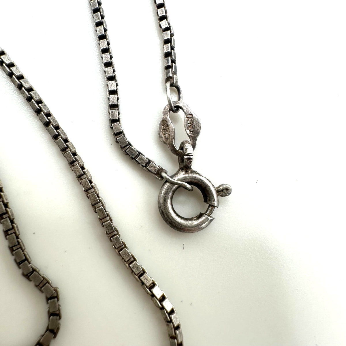 MD Thai 925 sterling silver black onyx marcasite pendant 24" box chain necklace