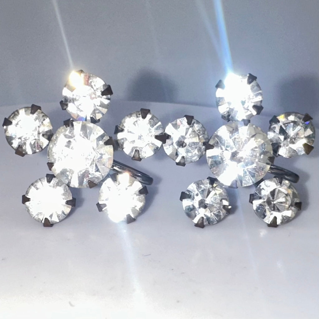 1940s vintage retro clear rhinestones starburst silver tone screw back earrings