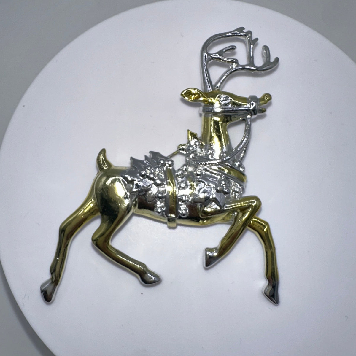 Danecraft vintage silver gold two tone large reindeer animal figural pin brooch