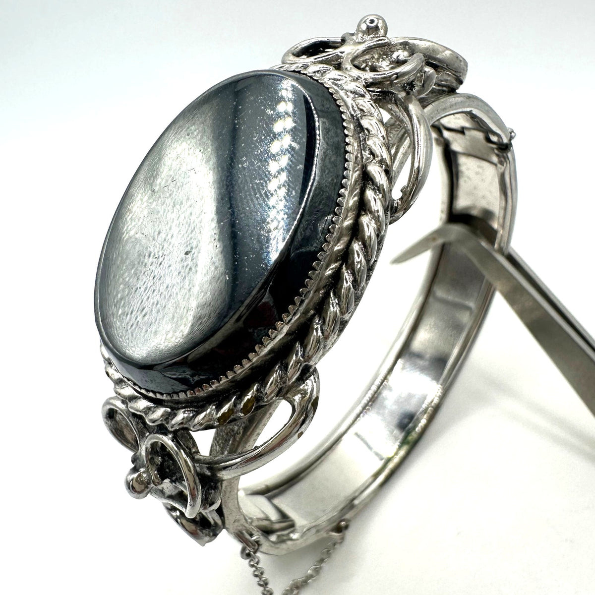 Vintage Victorian Revival silver tone hematite glass hinged bangle bracelet