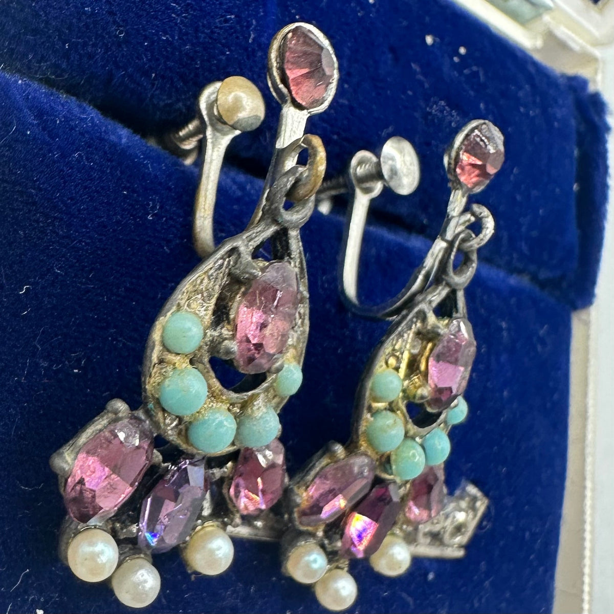 Vintage silver tone purple rhinestones faux turquoise pearls screw back earrings