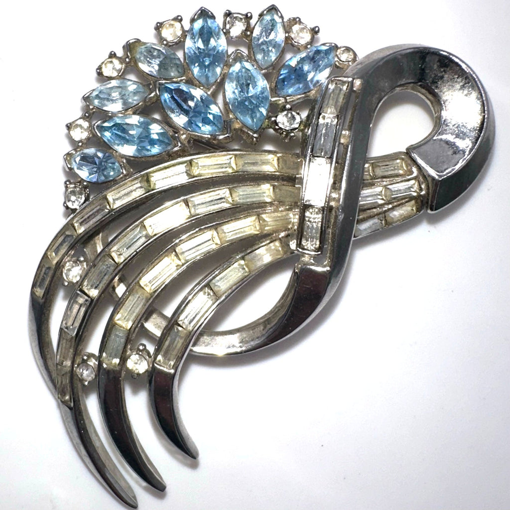 Trifari Alfred Philippe 1952 Comet silver tone clear sky blue rhinestones brooch