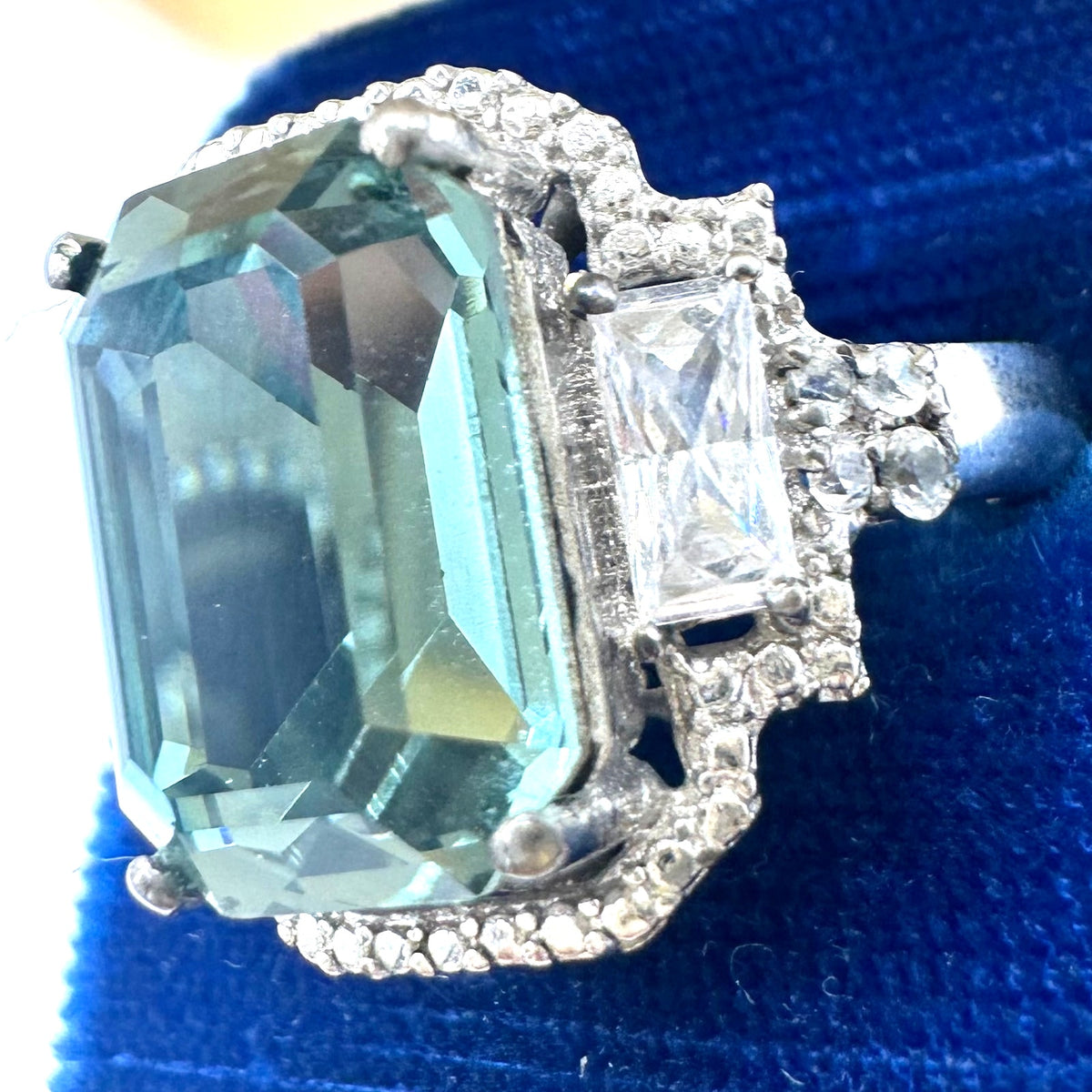 Karis silver tone stainless steel dusty aqua blue clear CZs ring 6.25