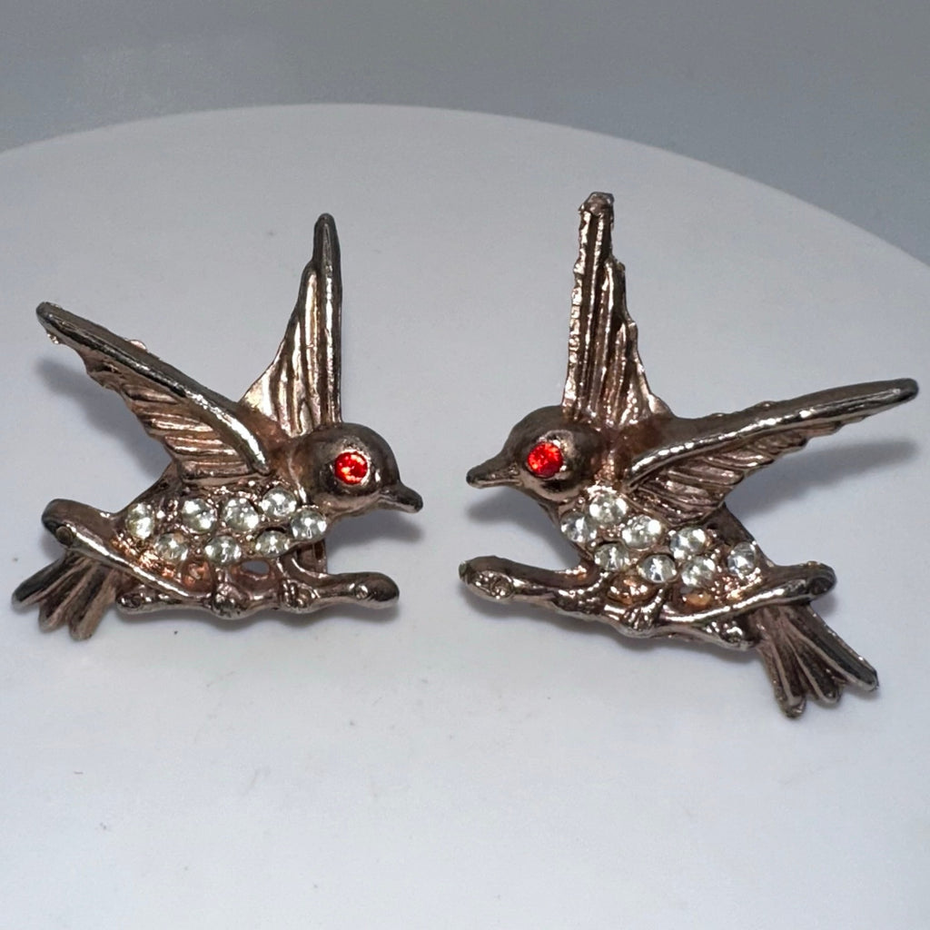 1940s gold plated swallows birds clear red rhinestones screw back earrings