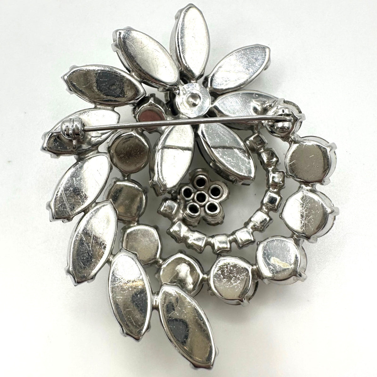 1950s high end vintage silver tone clear glass rhinestones brooch