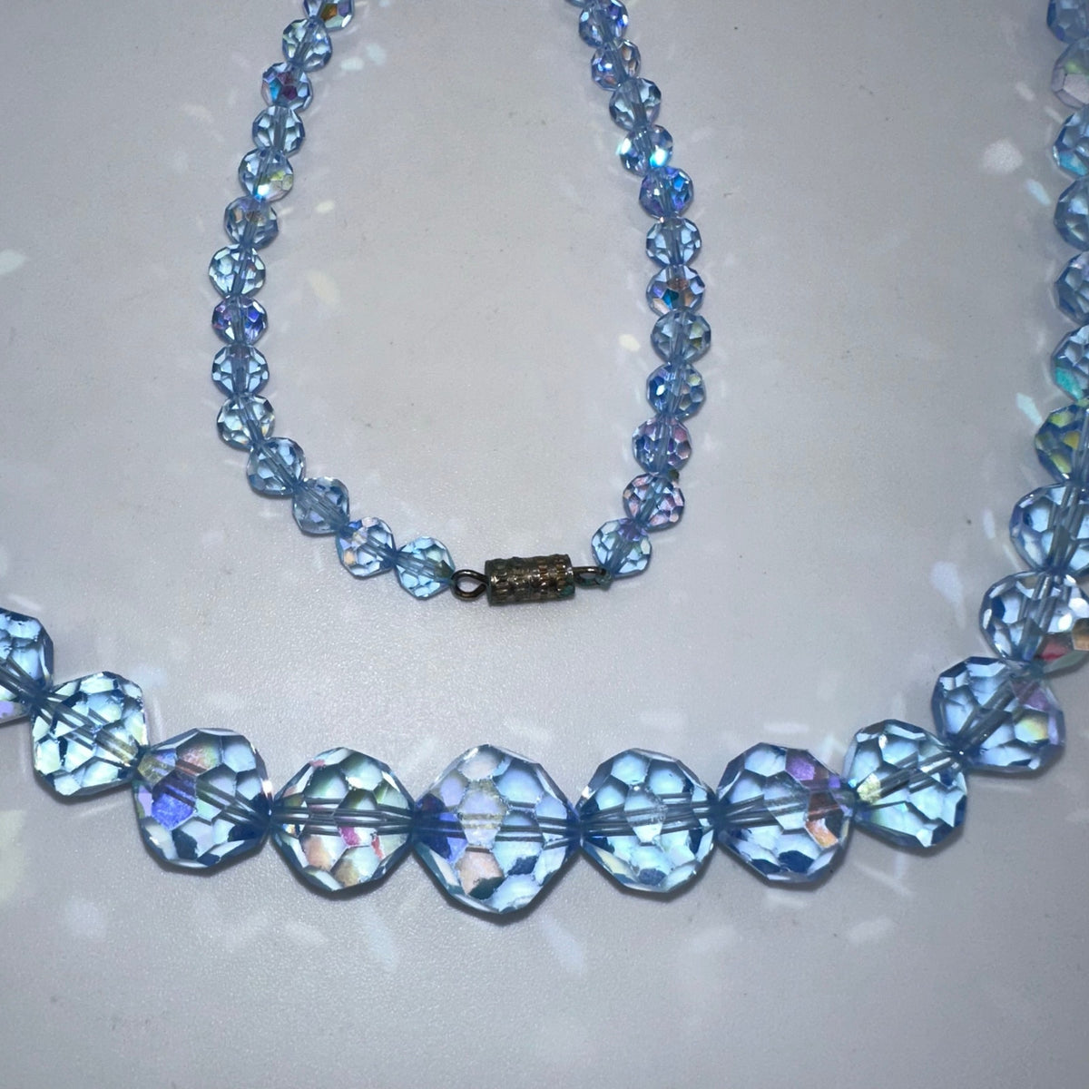Vintage 1950s light blue AB glass beads beaded 28” graduated necklace