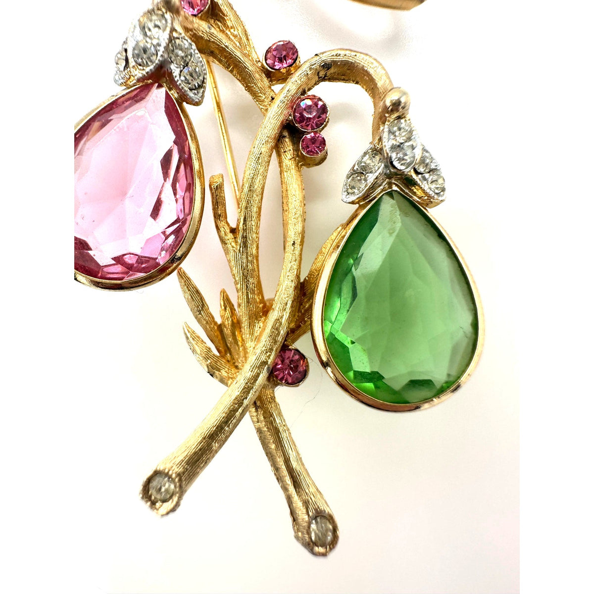 BSK vintage gold tone multicolor large rhinestones floral bouquet brooch