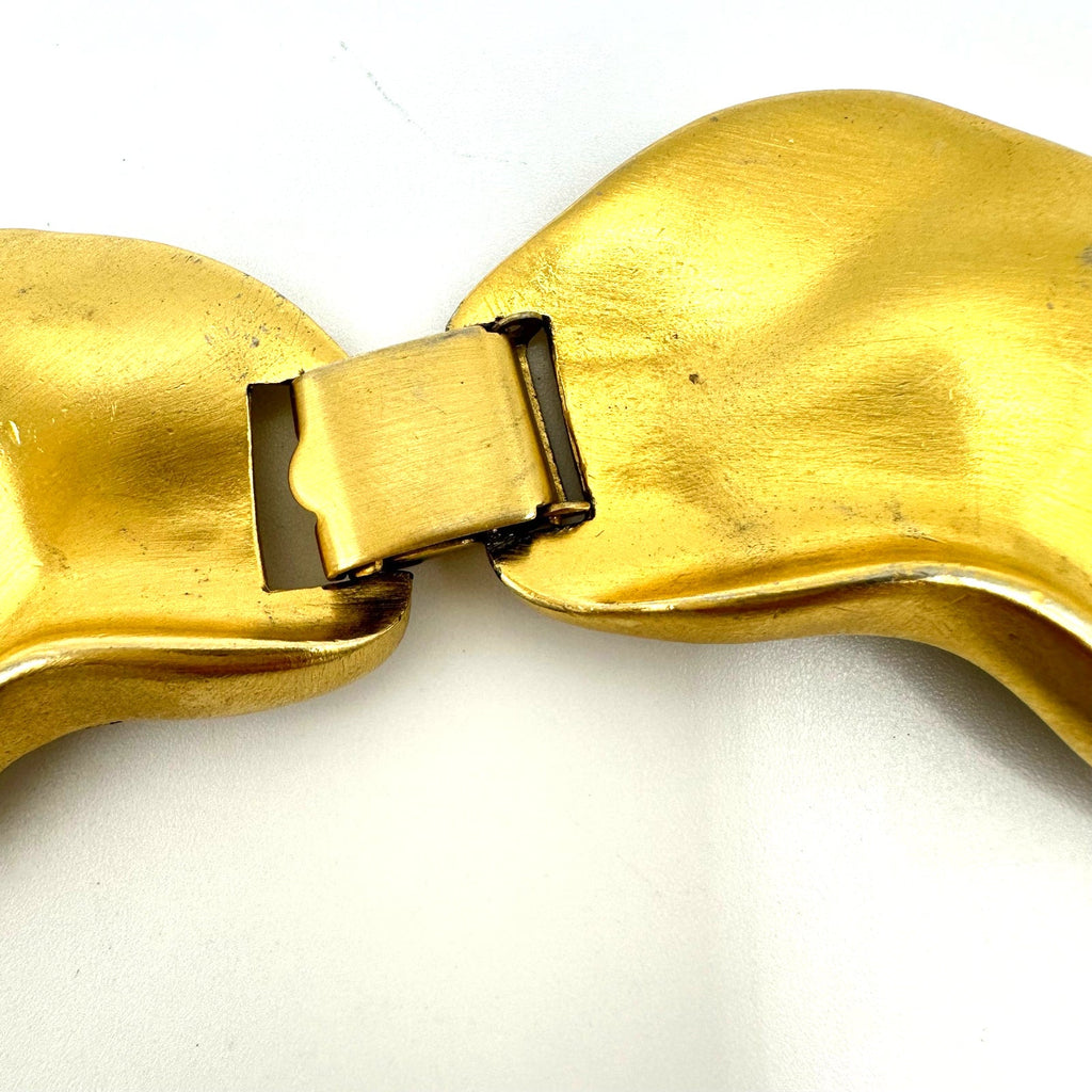 1980s vintage gold tone chunky bean links chain statement runway necklace