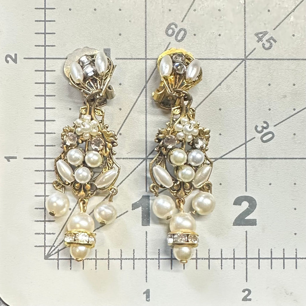 Robert Demario unsigned gold tone rose montee rhinestones pearl clip on earrings