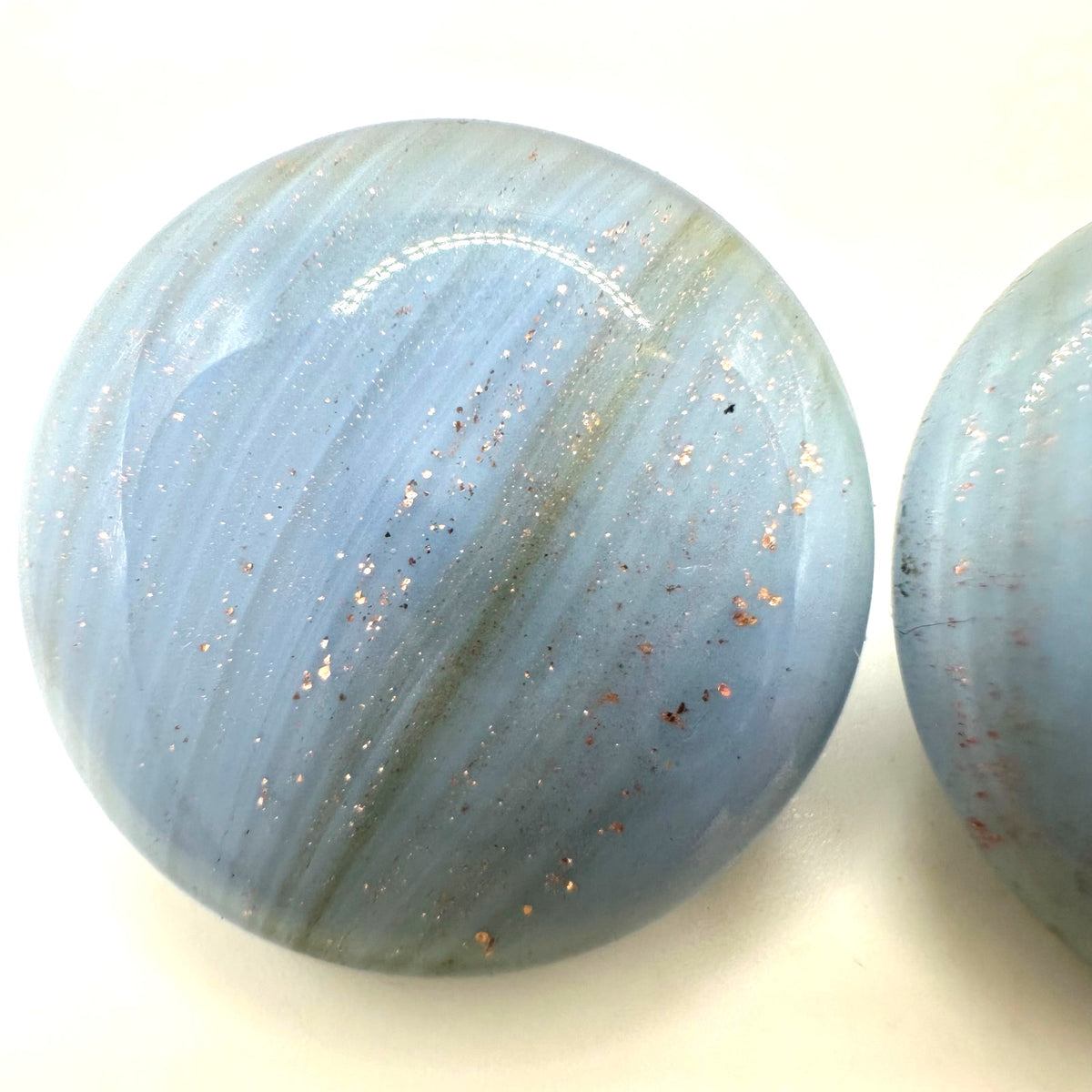 Austria vintage periwinkle blue purple gold glitter art glass clip on earrings