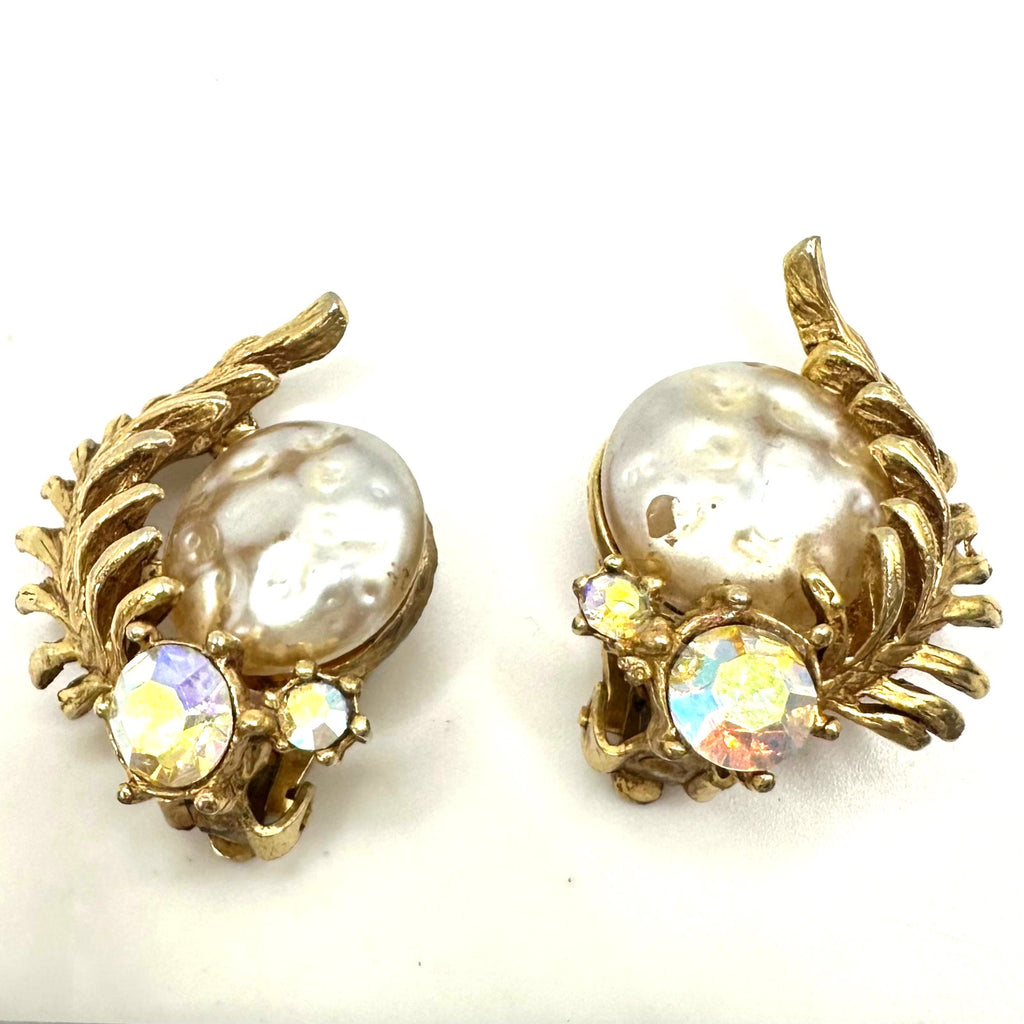 HAR vintage gold tone AB rhinestones pearl cabochons bracelet clip on earrings