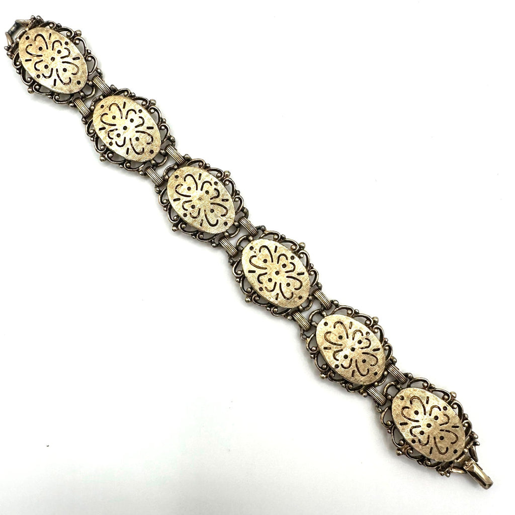 Emmons vintage gold tone dogwood floral textured flex link chain bracelet 7.25"