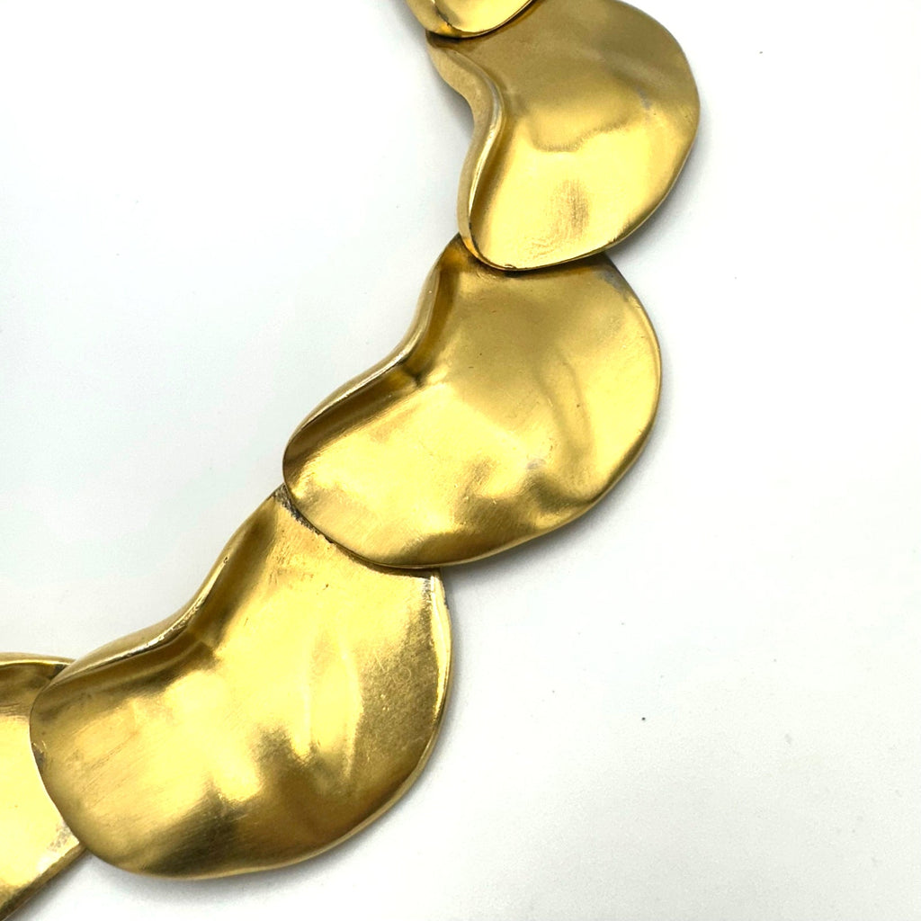 1980s vintage gold tone chunky bean links chain statement runway necklace