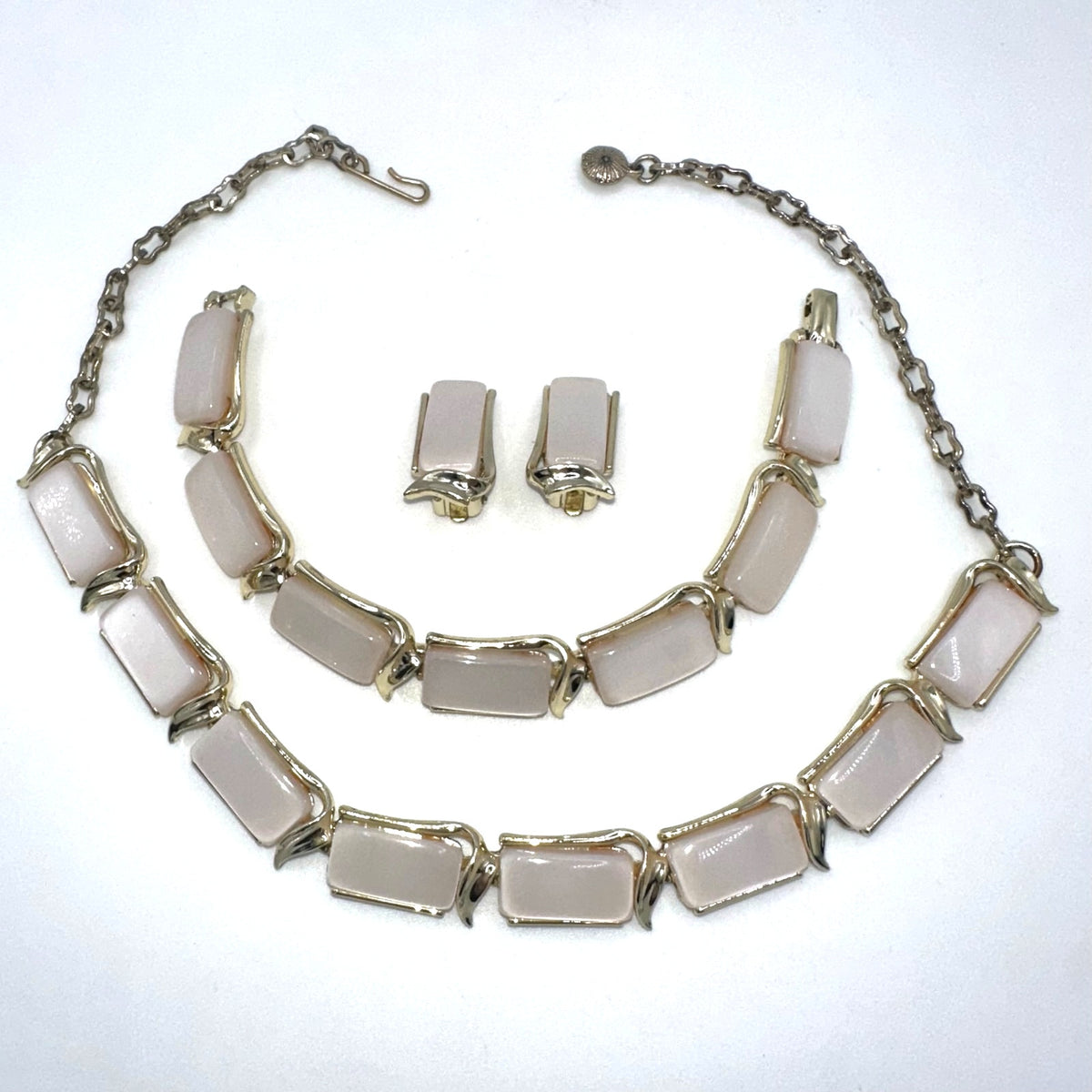 Vintage gold tone white moonglow lucite necklace bracelet earrings set parure