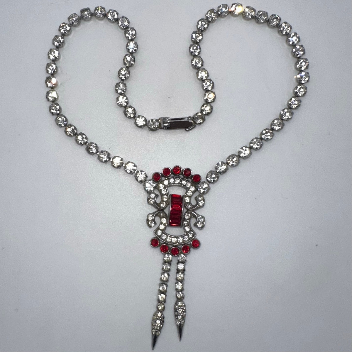 Coro 1940s vintage silver tone rhodium plated clear red rhinestones necklace