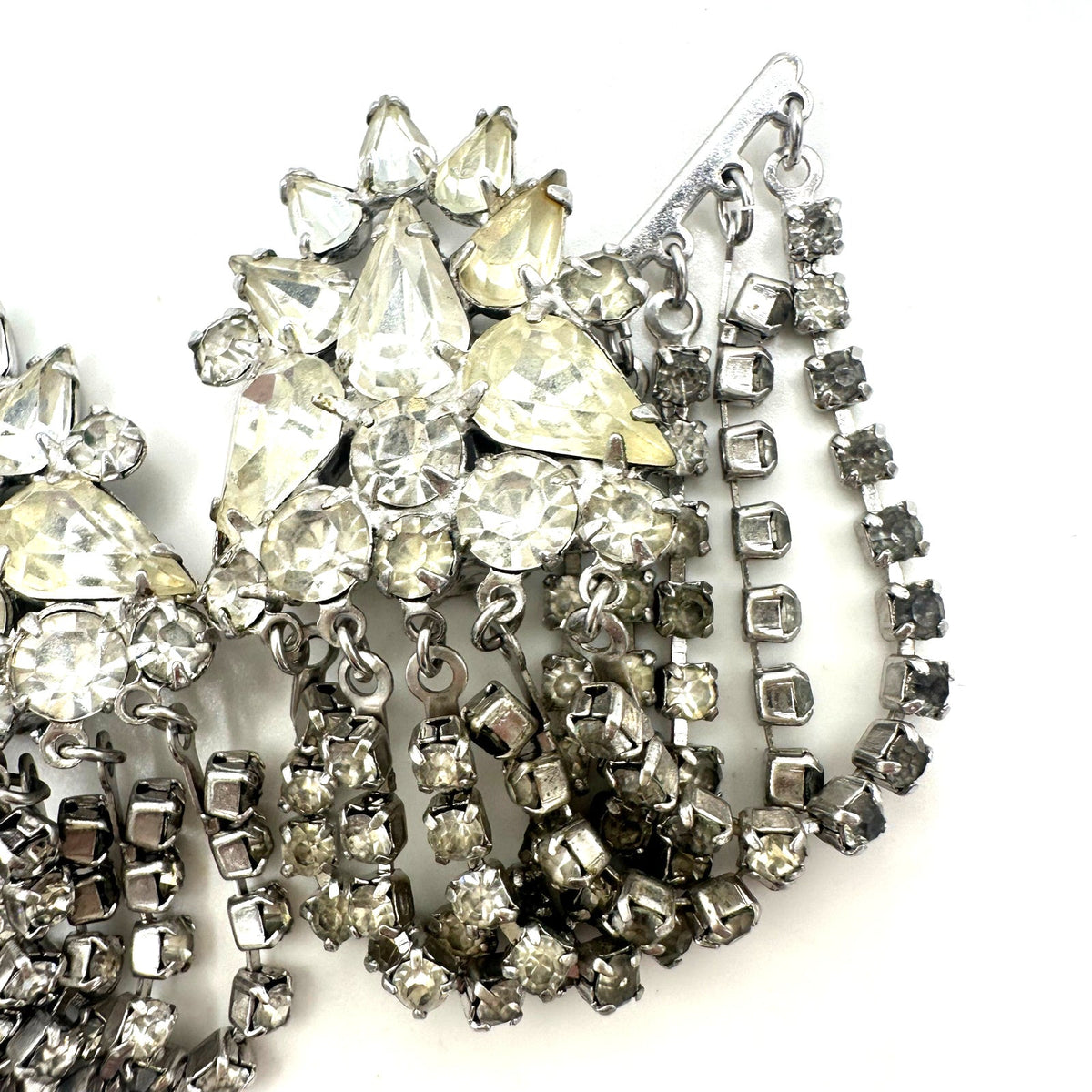Vintage silver tone clear rhinestones swag chains fringe clip on earrings