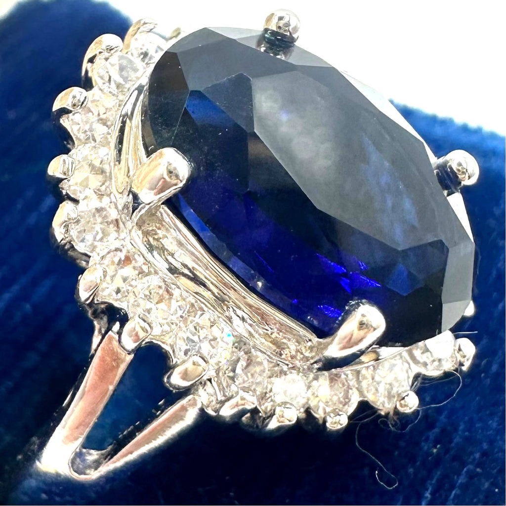 Avon RJ 125th anniversary silver tone royal blue clear cubic zirconia ring 7.5