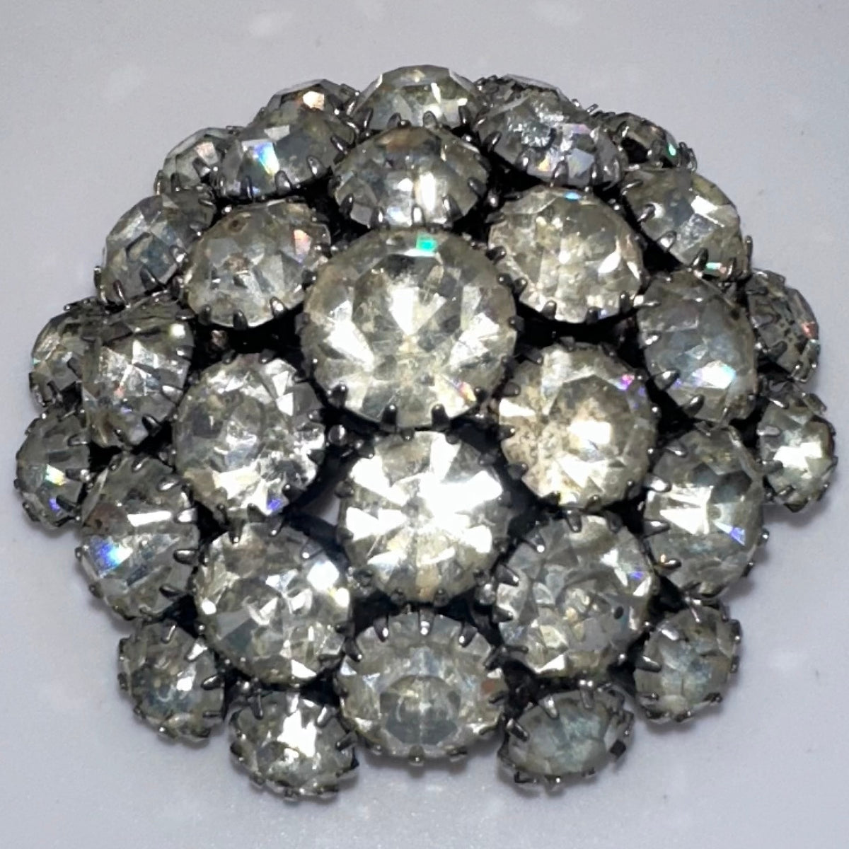 1950s vintage silver tone clear rhinestones sawtooth prong round domed 3D brooch