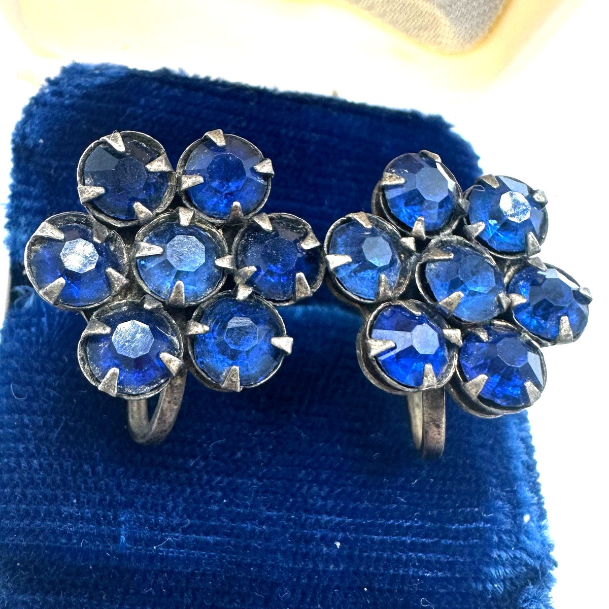 Antique vintage sterling silver blue glass rhinestones screw back earrings