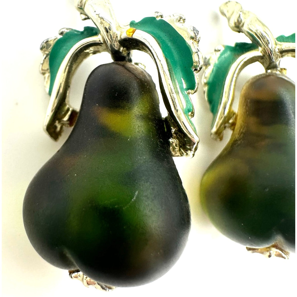 Set 2 vintage gold tone green Austrian art glass enamel pears brooches pins