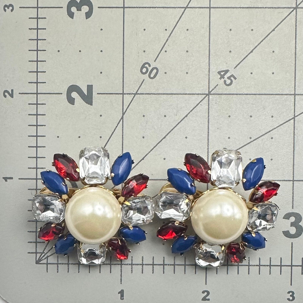 Vintage gold tone red blue clear lucite rhinestones faux pearl clip on earrings