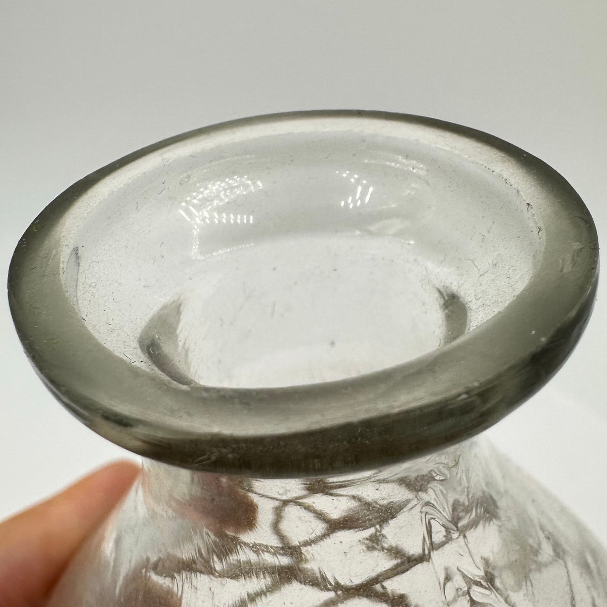 Hand blown midcentury Romanian style clear gold hand painted glass vase 4"