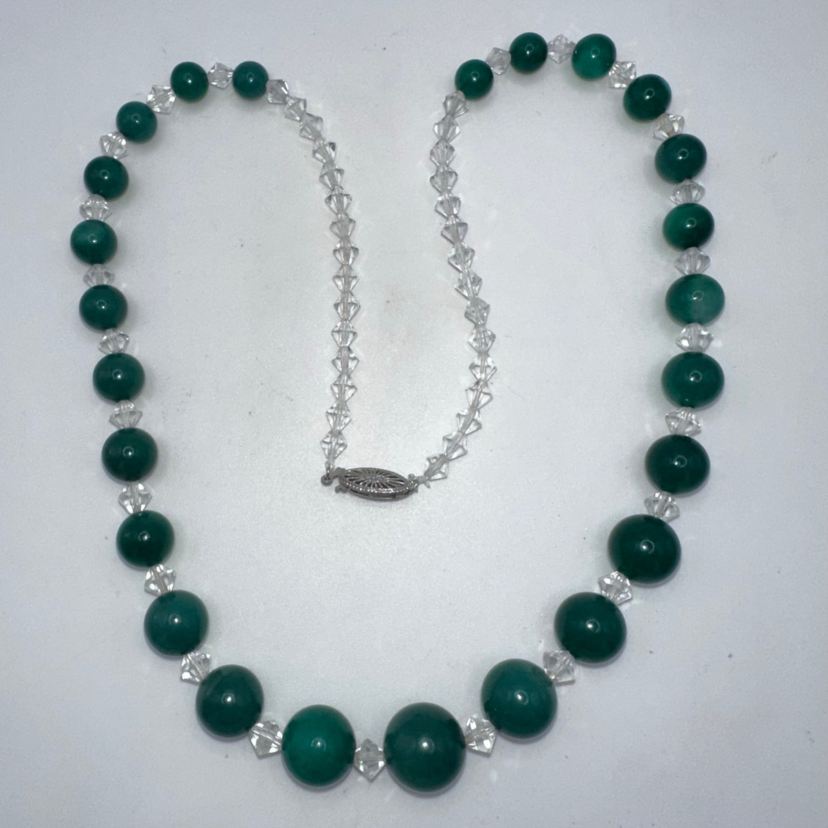 Antique Art Deco green chrysoprase faceted crystal beaded necklace 14k WG clasp