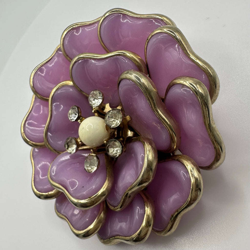 1950s vintage gold tone opaque pink molded glass layered flower floral brooch