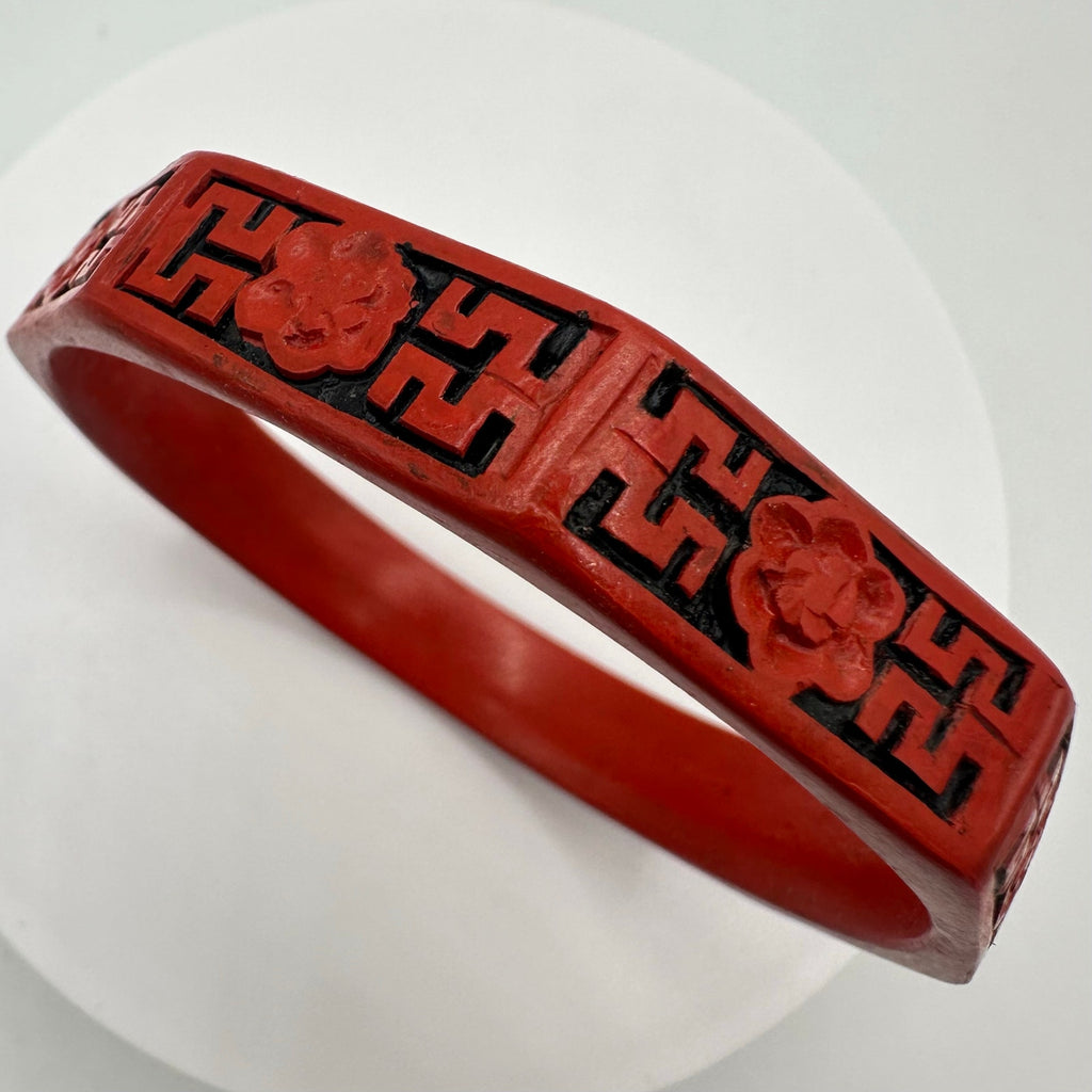 Vintage red Cinnabar Chinese octagonal carved floral black bangle bracelet
