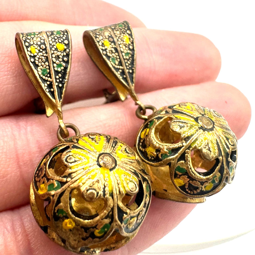 Vintage Spanish Damascene gold tone green black enamel clip on ball earrings