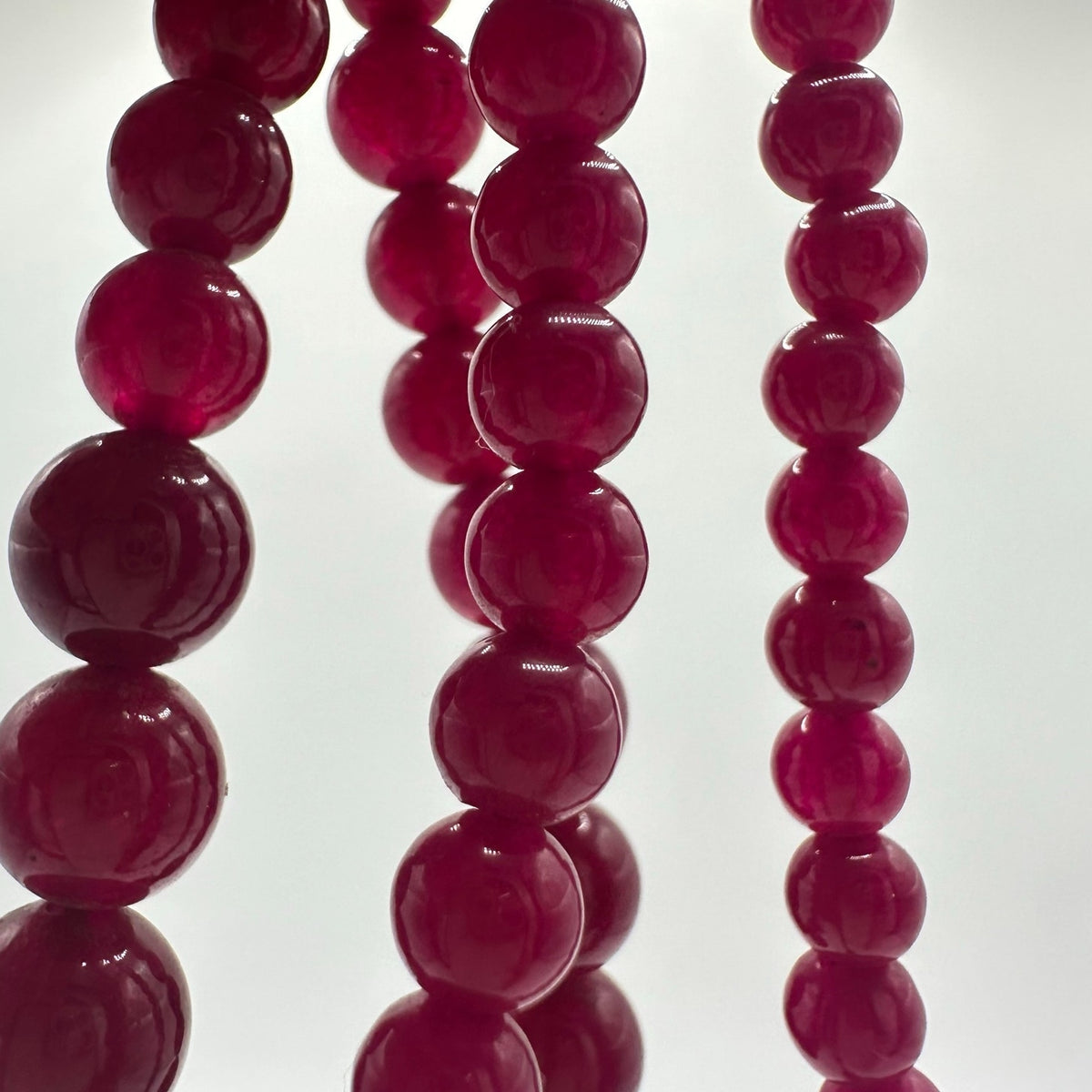 Magenta fuchsia pink dyed genuine agate beads beaded graduated 18" necklace