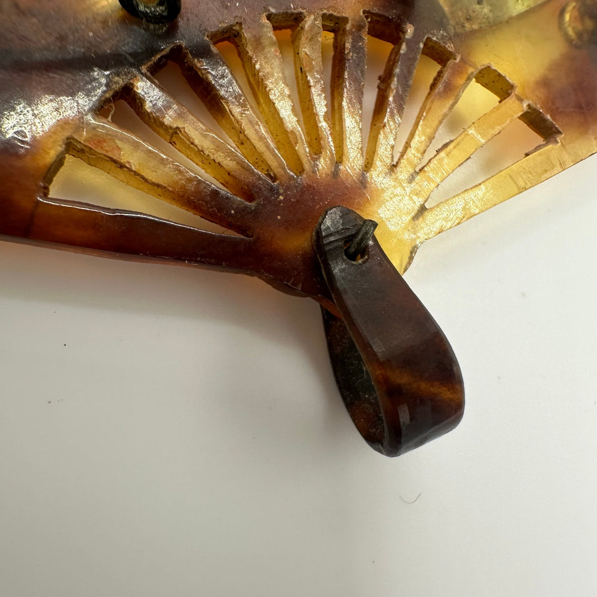 Antique Victorian 1800s "faux" tortoise shell abalone inlay brooch pin pendant