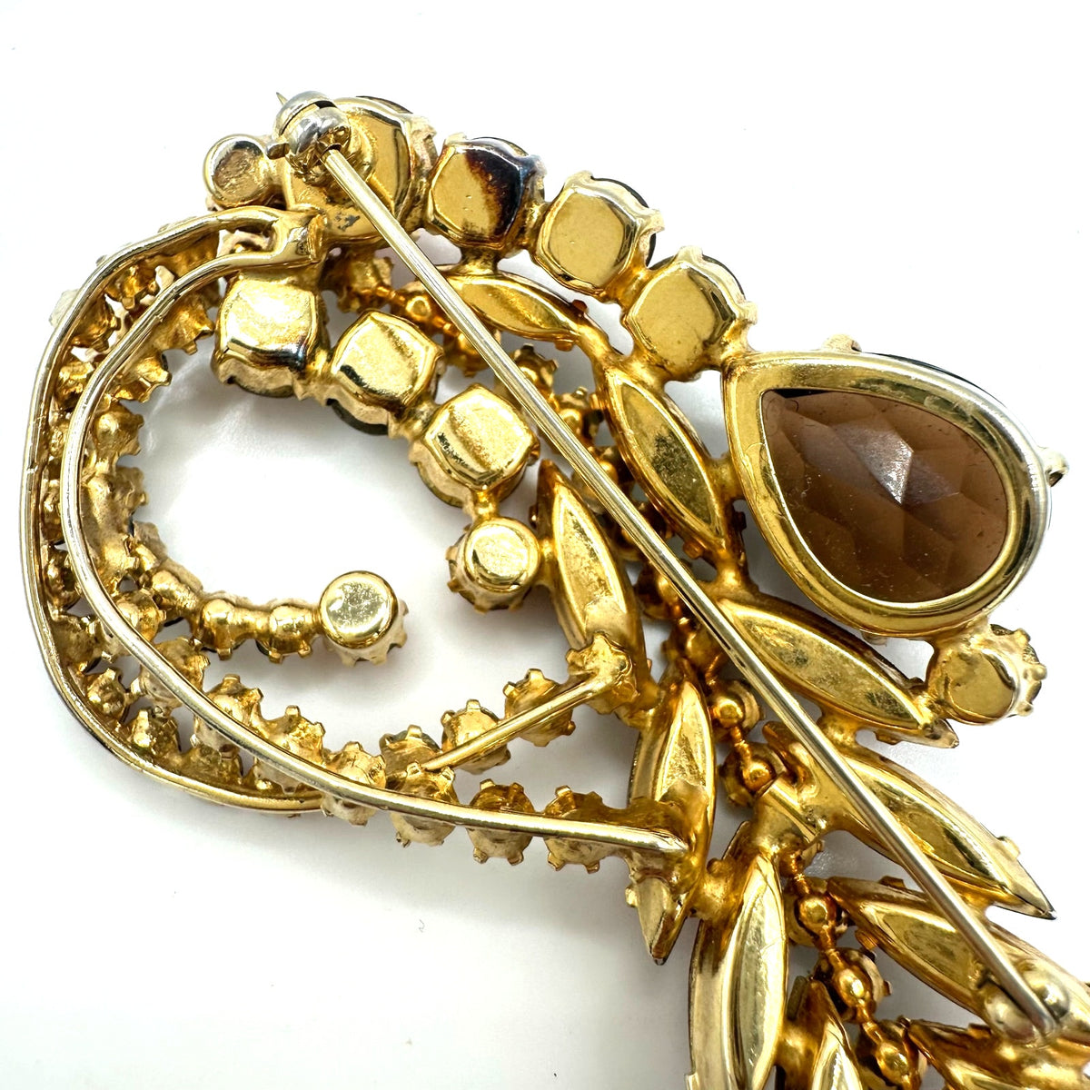 Vintage gold tone amber brown topaz glass AB aurora borealis rhinestones brooch