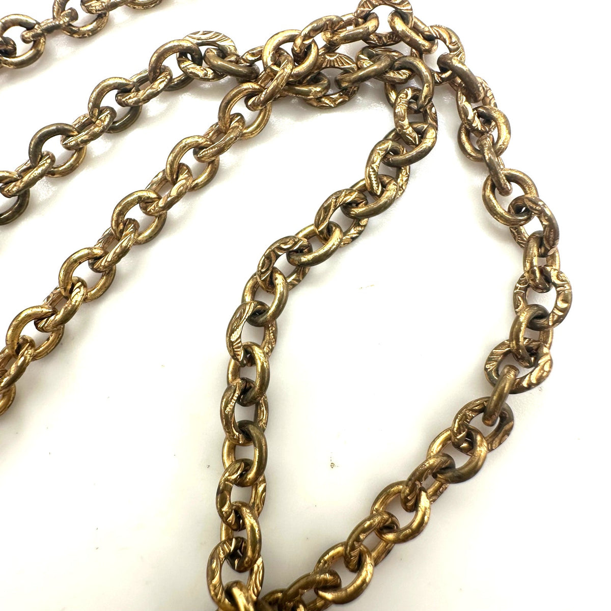 Antique Art Deco 1920s 1930s gold tone cameo locket 19” chain necklace