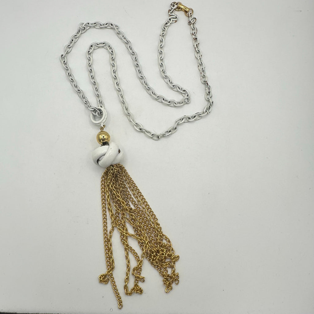 Vintage chunky gold tone white enamel knotted tassel fringe chain necklace